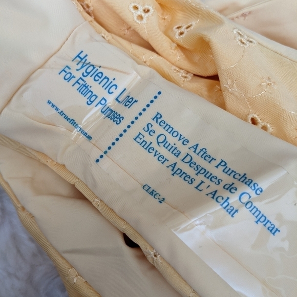 Dippin' DAISY'S one piece yellow eyelet swimsuit swim wear 2x plus NEW - Picture 8 of 11